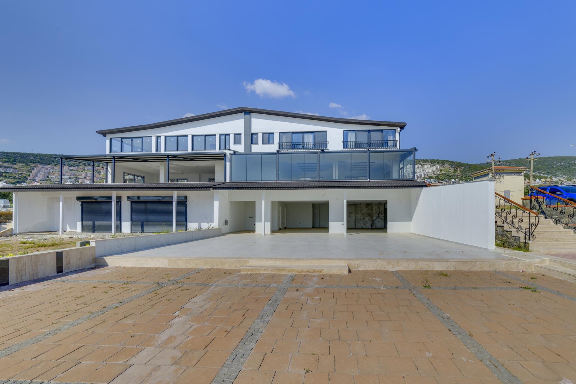 DENİZE SIFIR YENİ İŞYERİ Zen Global Emlak Akbük ve Didim�de satılık
