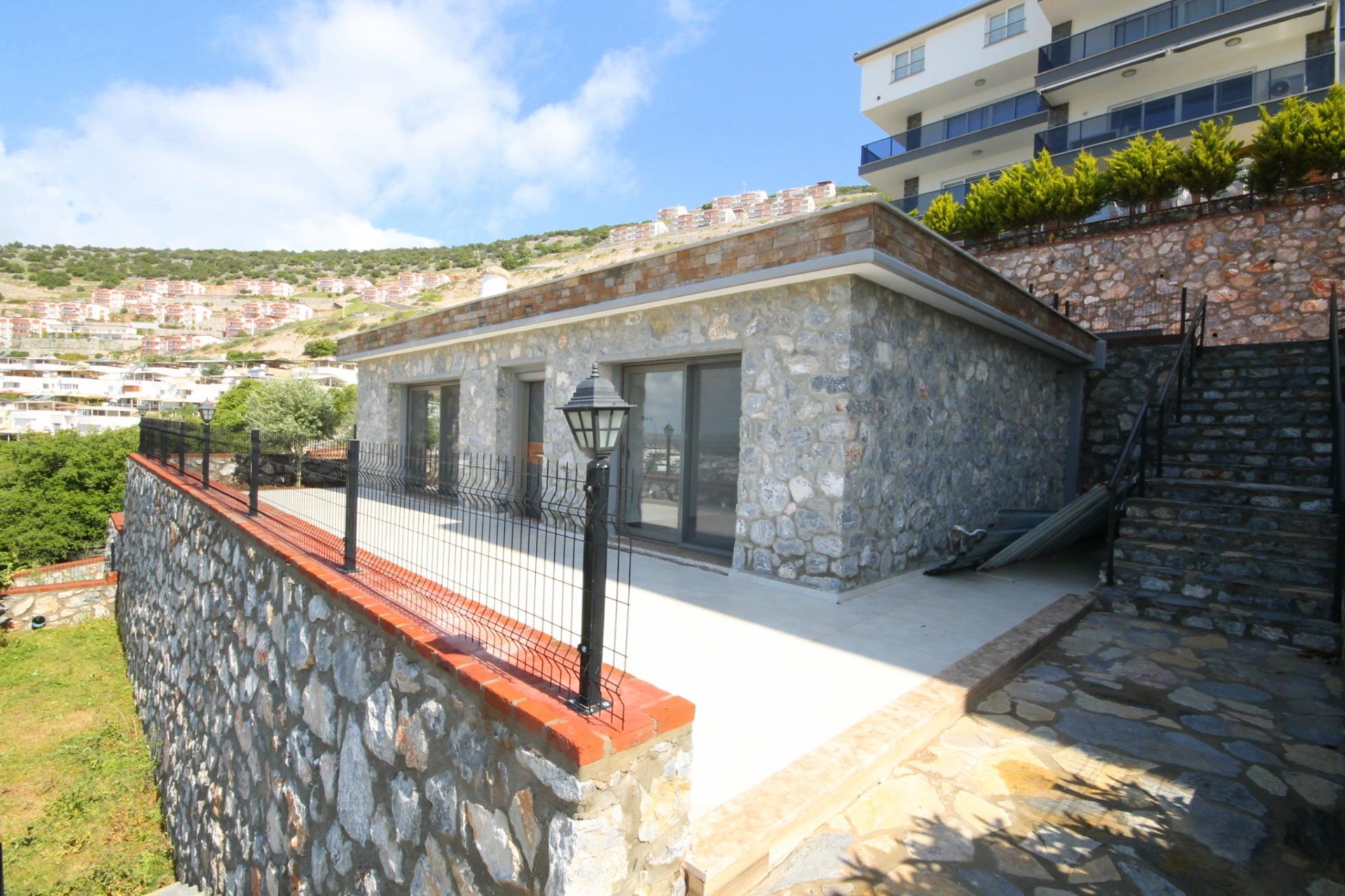 AKBÜKTE PANORAMİK MANZARALI TAŞ EV Zen Global Emlak Akbük ve Didim