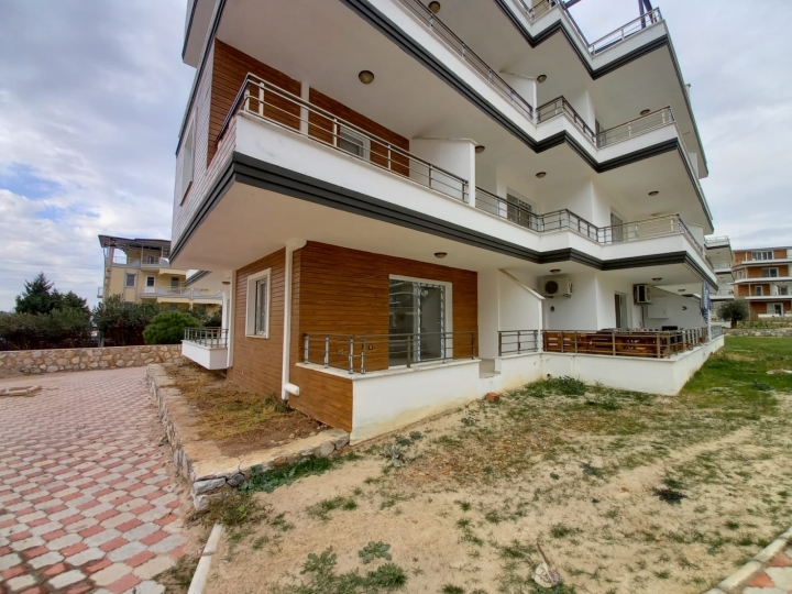DİDİM AKBÜK�TE HAVUZLU ASANSÖRLÜ KÖŞE BAHÇE KATI 2+1 DAİRE Zen