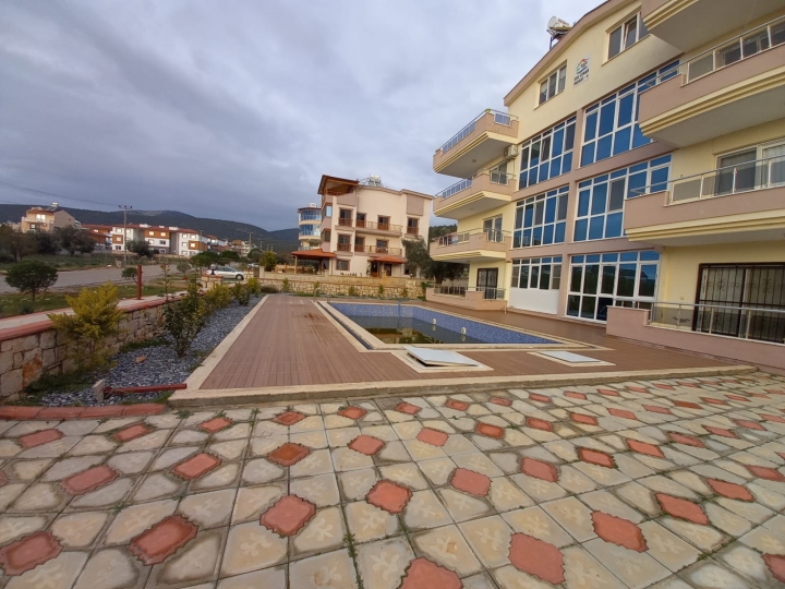 DİDİM AKBÜK�TE HAVUZLU EŞYALI DAİRE Zen Global Emlak Akbük ve Didim